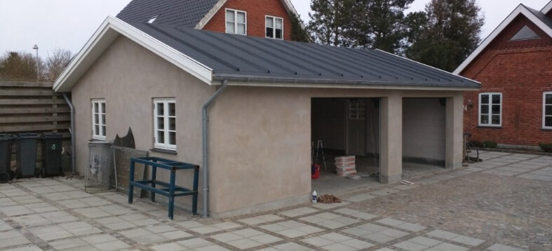 Garage & Carport
